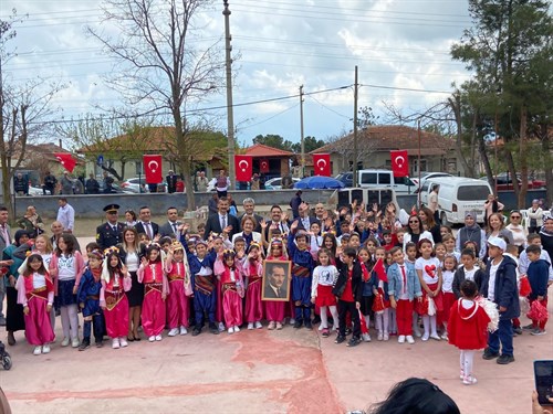 İlçemizde 23 Nisan Ulusal Egemenlik ve Çocuk Bayramı İlçemizde Coşkuyla Kutlandı